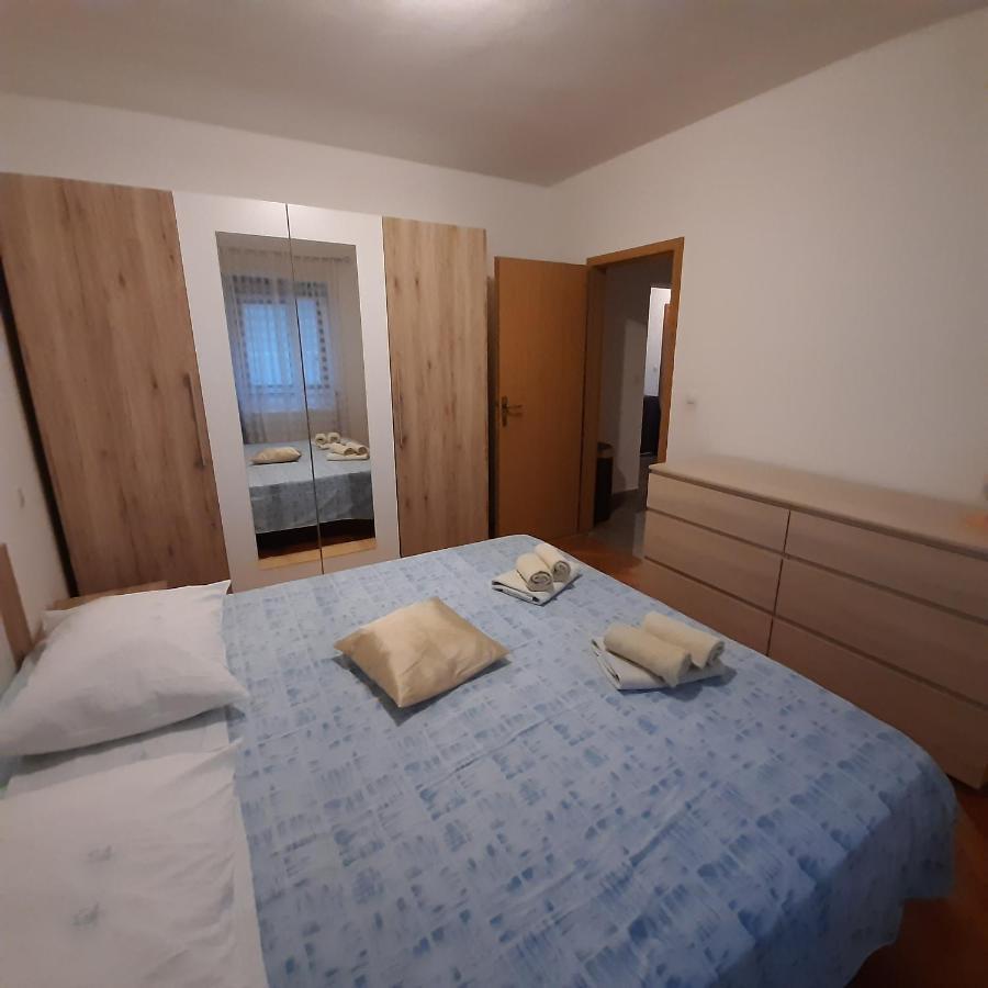 Apartman Nora Omiš Extérieur photo