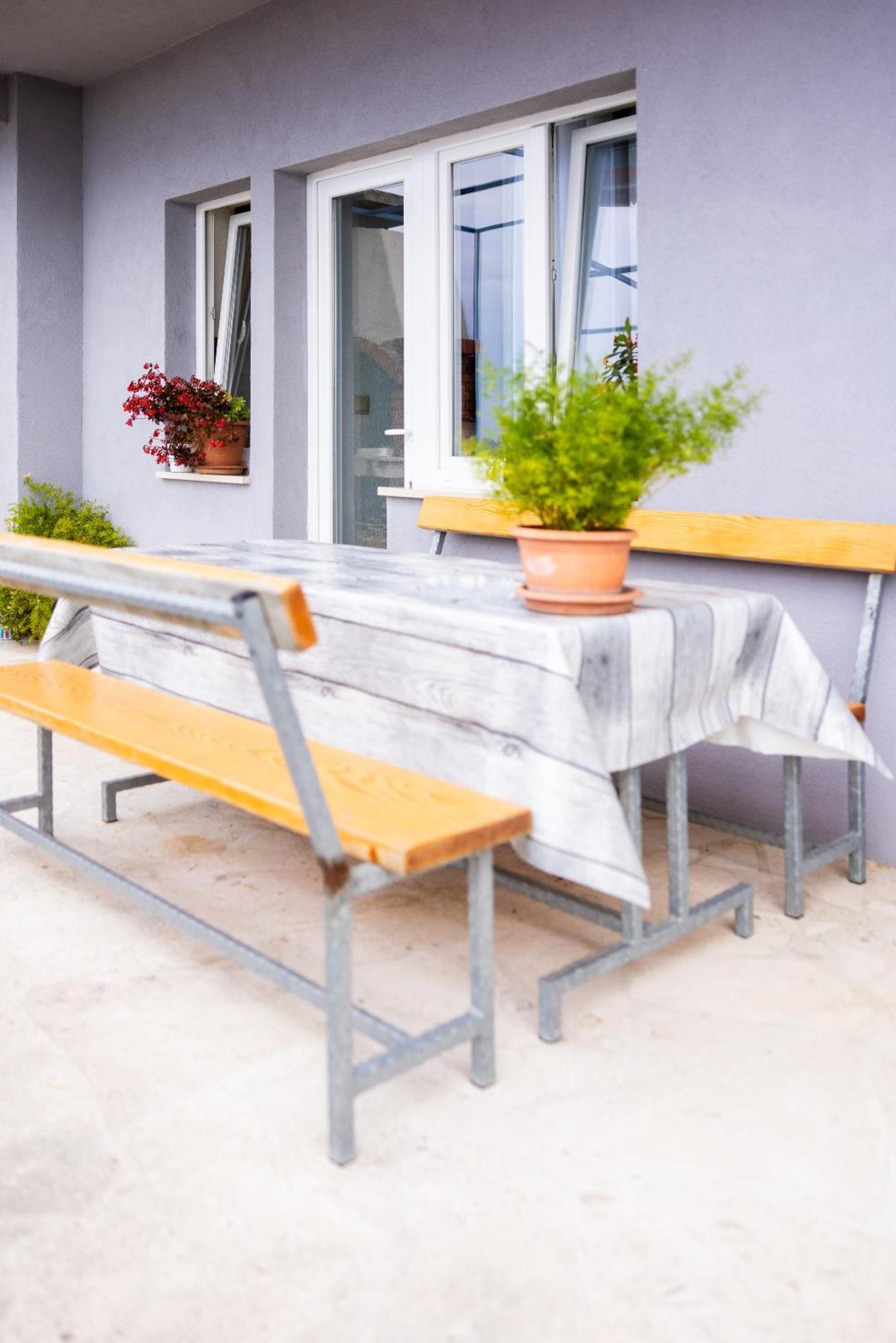 Apartman Nora Omiš Extérieur photo