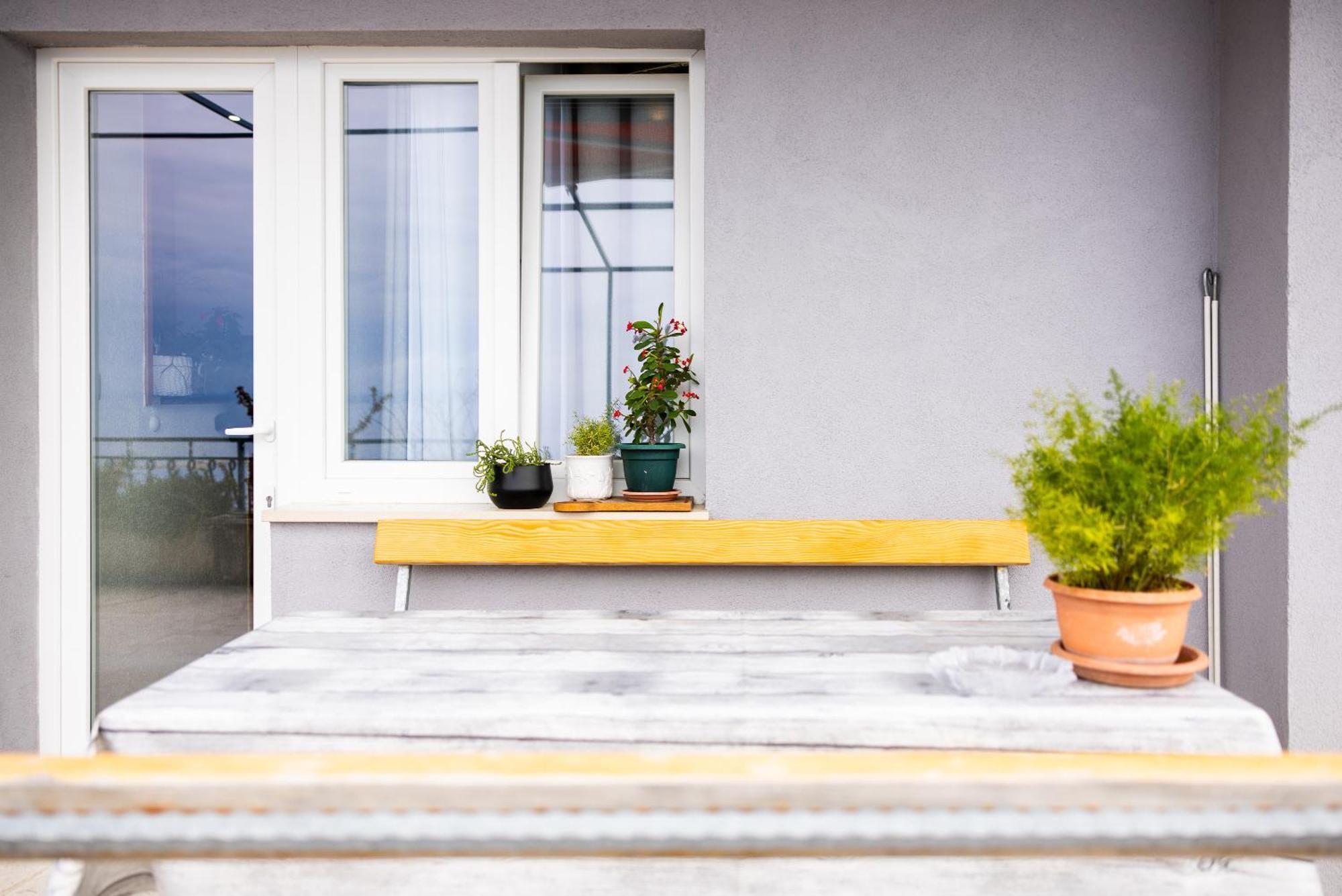 Apartman Nora Omiš Extérieur photo