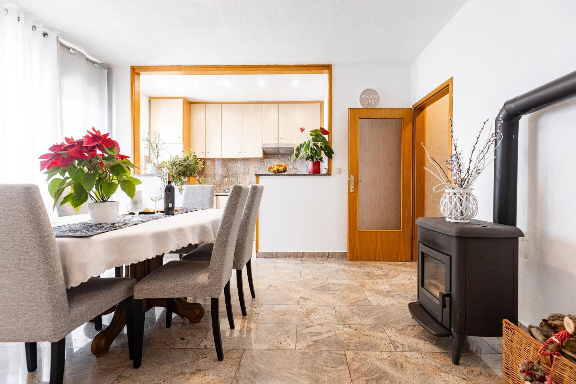 Apartman Nora Omiš Extérieur photo